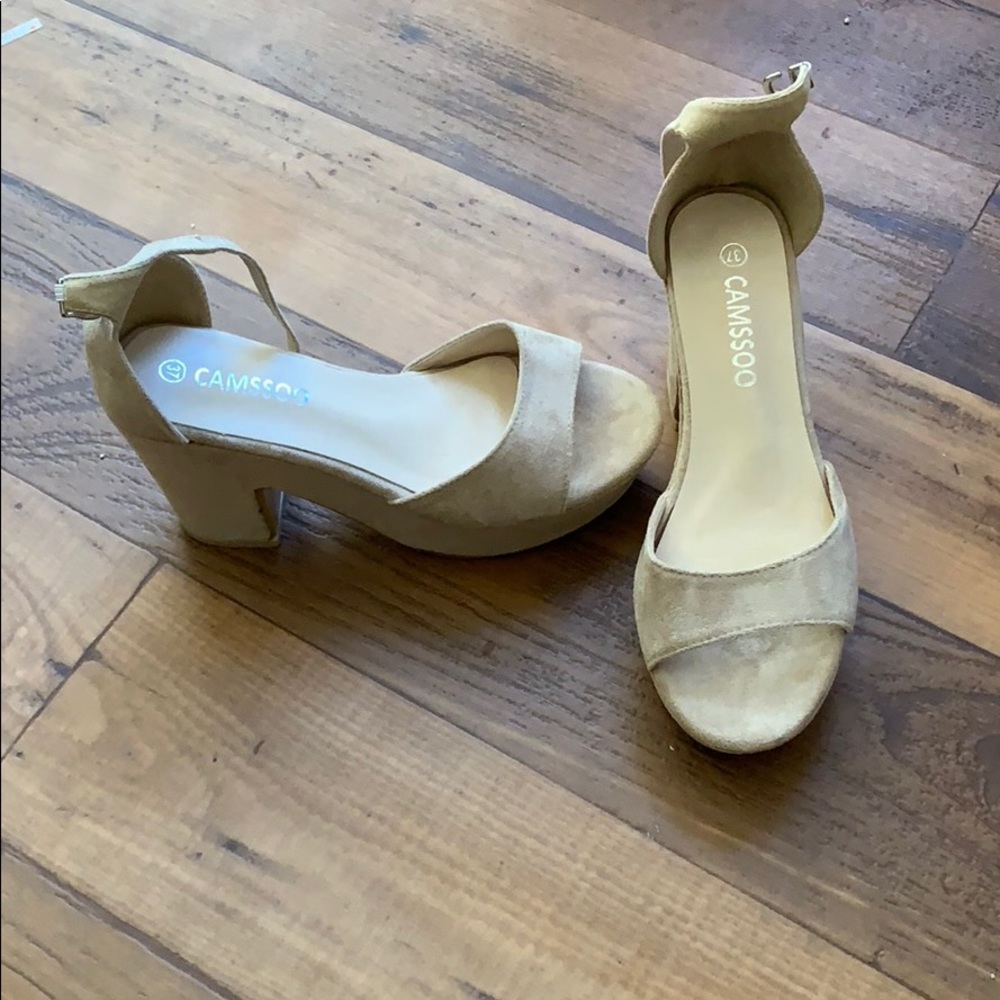 Camssoo Nude Chunky Heels